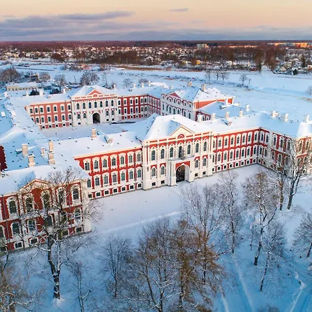 Hotel Jelgava Szálloda 4*