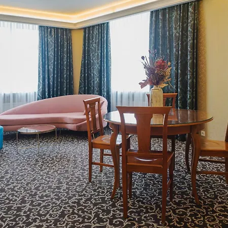 Hotel Jelgava Szálloda